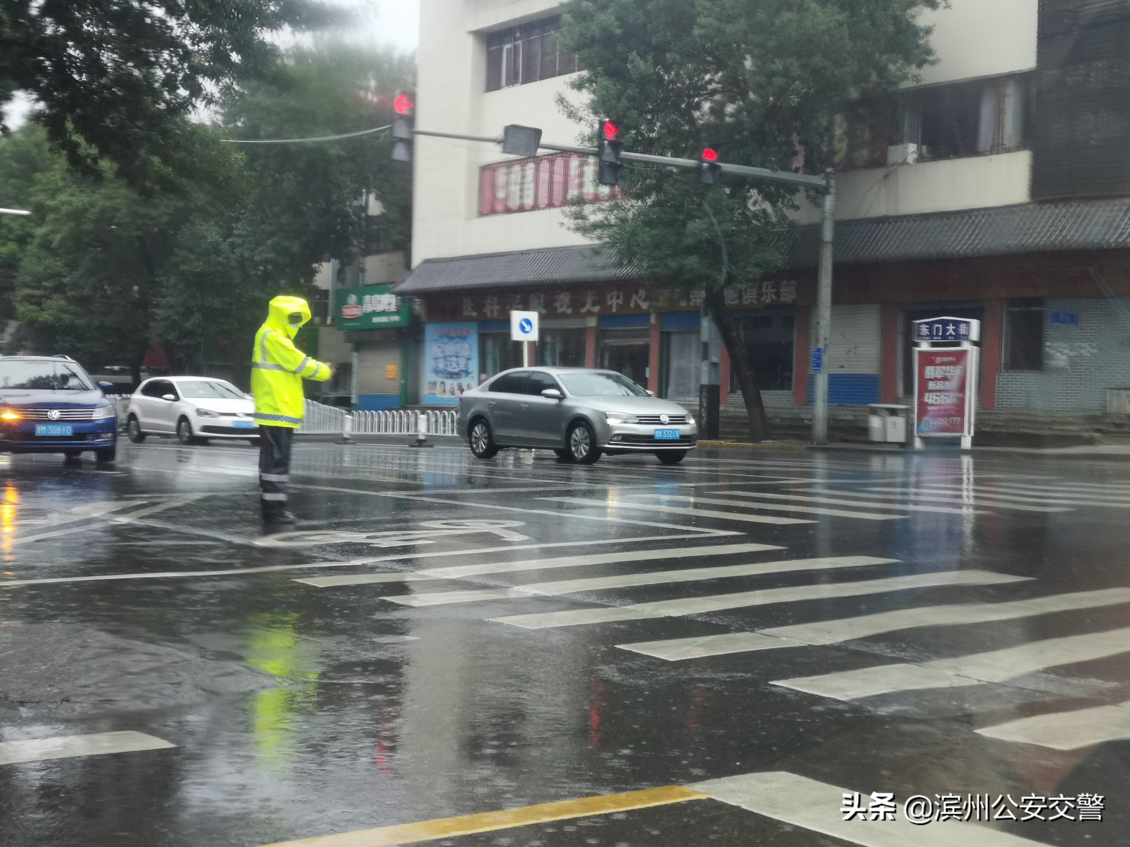 台风暹芭最新路径预报与影响分析